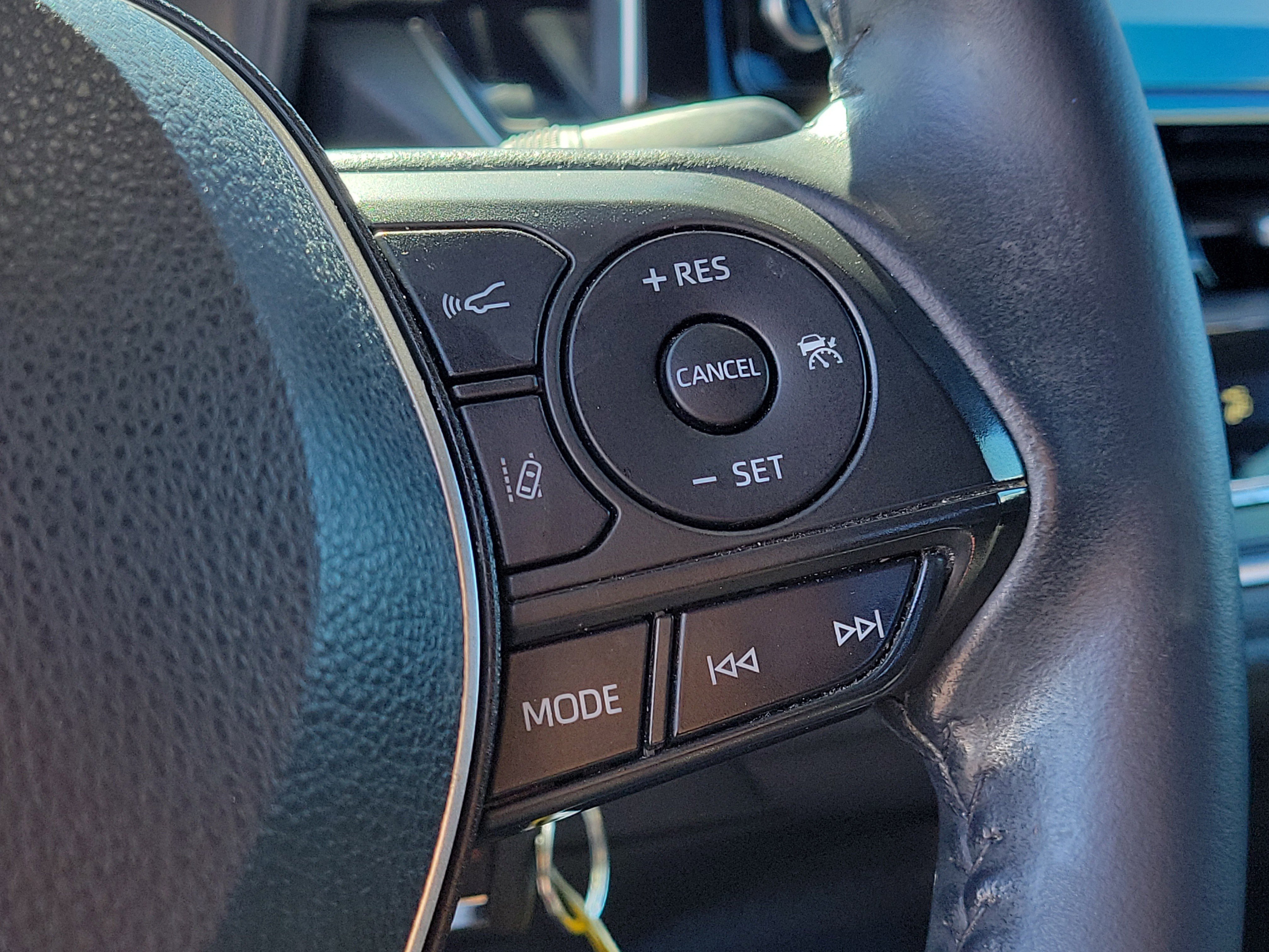 Used 2021 Toyota Corolla SE image 28