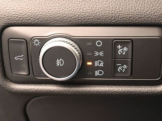 Used 2020 Ford Explorer ST image 34