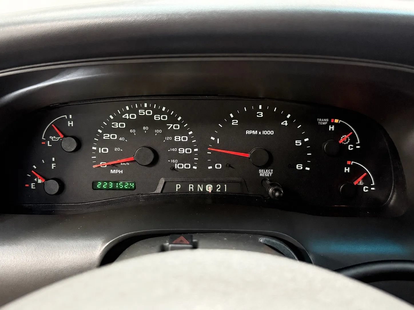 Used 2003 Ford Excursion XLT AWD/4WD image 21