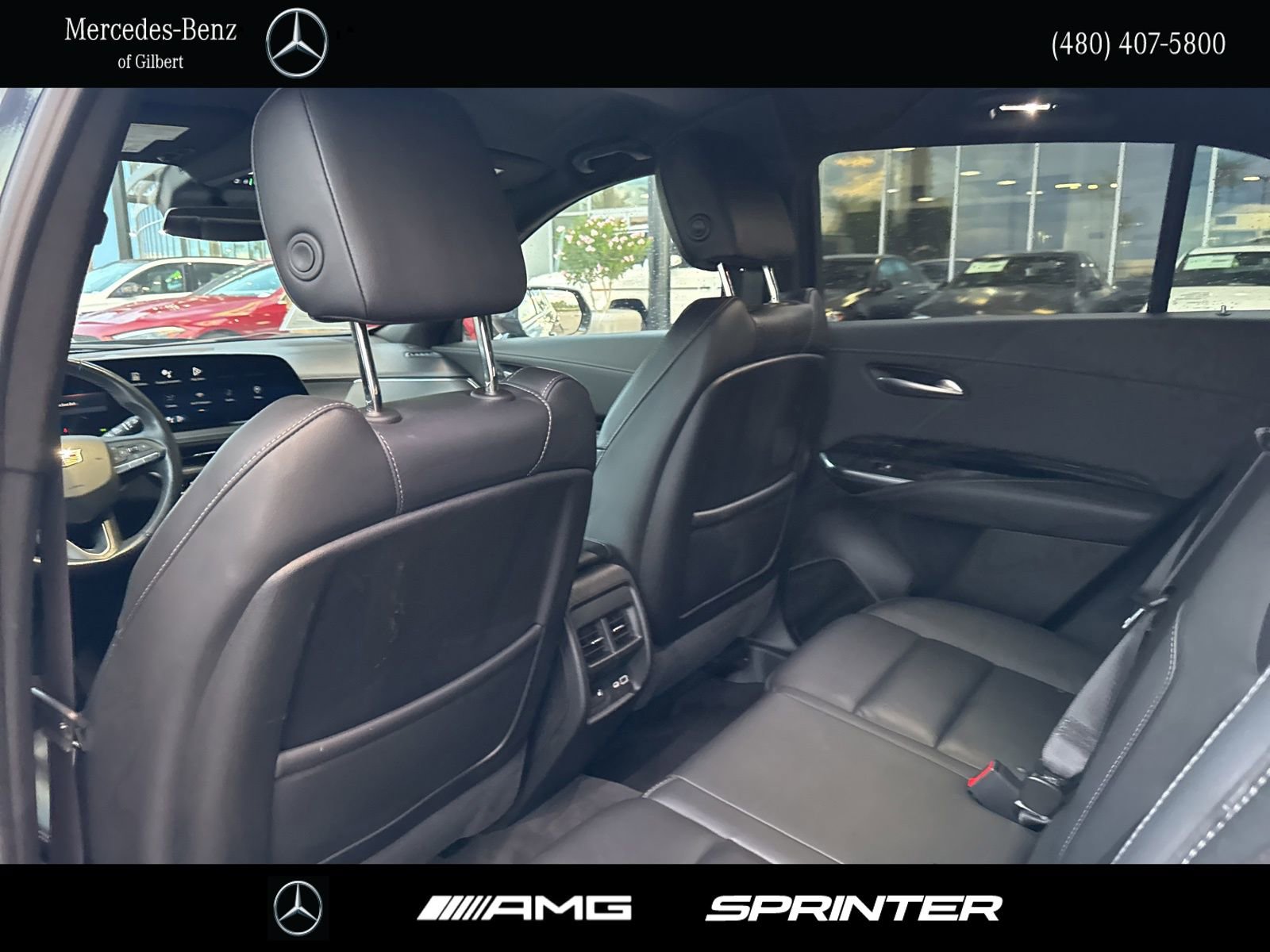 Used 2024 Cadillac XT4 Luxury w/ Cold Weather Package image 19