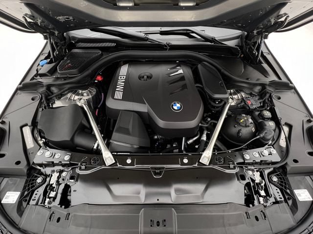 Used 2027 BMW 530i xDrive w/ M Sport Package AWD/4WD image 20