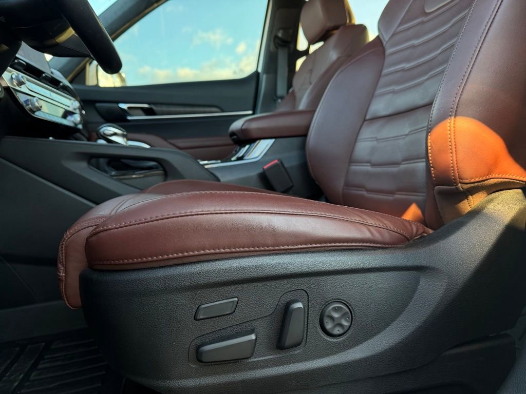 Used 2023 Kia Telluride SX Prestige image 14