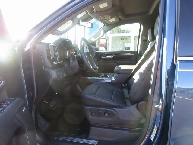 New 2026 Chevrolet Silverado 3500 LTZ w/ LTZ Plus Package image 17