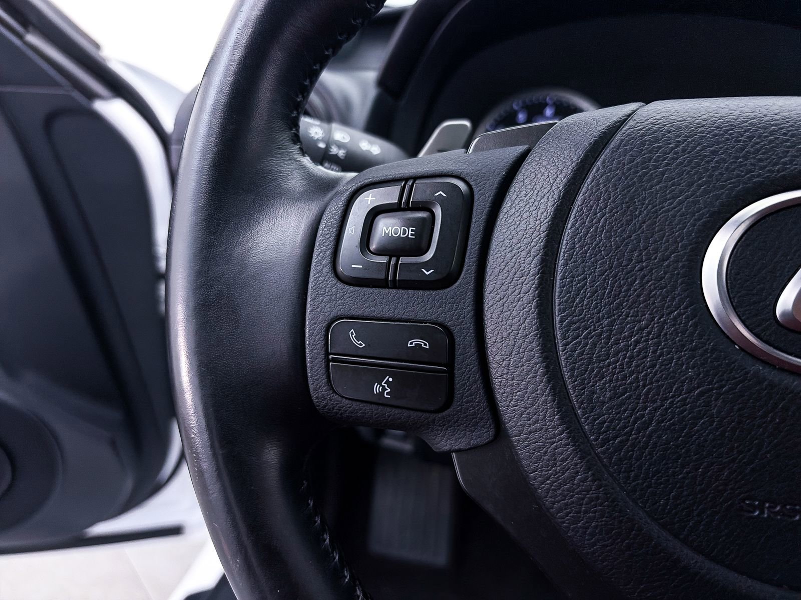 Used 2024 Lexus IS 350 F Sport RWD image 31