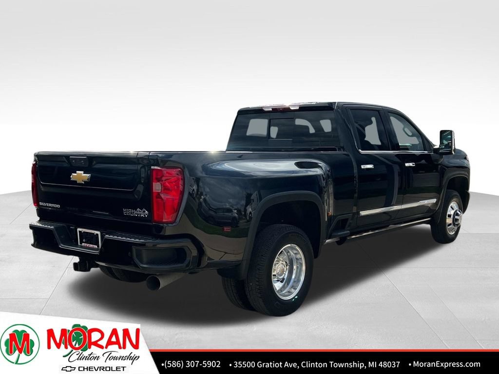 Certified 2026 Chevrolet Silverado 3500 High Country w/ Technology Package AWD/4WD image 6