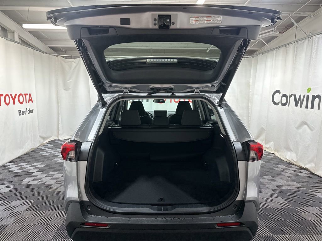 Used 2025 Toyota RAV4 XLE w/ Convenience Package image 14