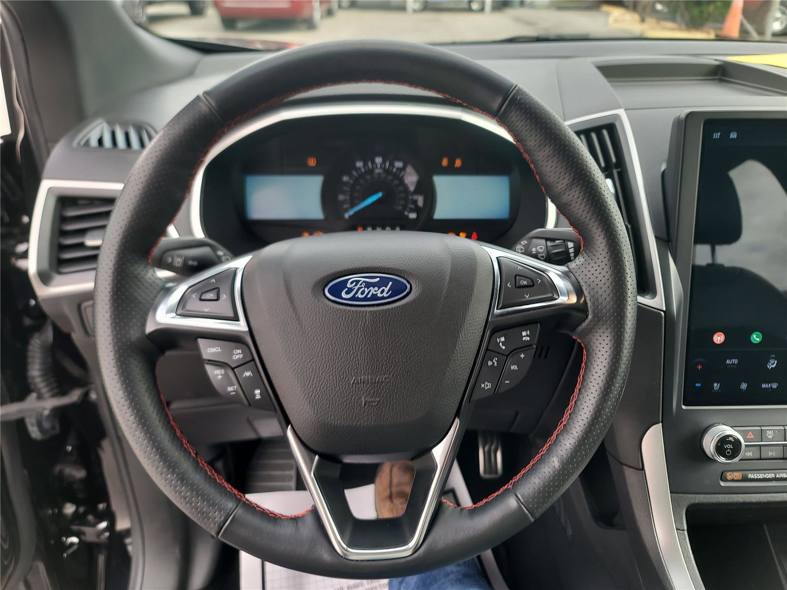 Used 2021 Ford Edge ST-Line image 16