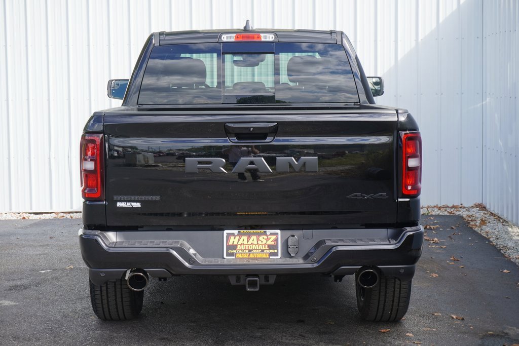 New 2026 RAM 1500 4x4 Crew Cab image 5