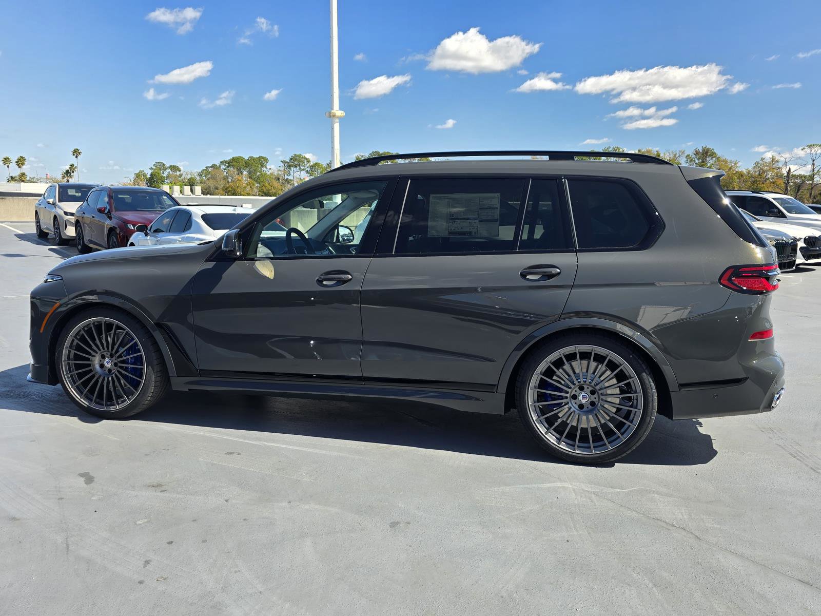 New 2026 BMW ALPINA XB7 image 6