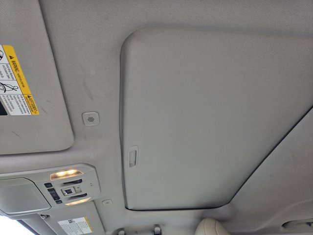 Used 2023 Toyota Highlander XLE image 22