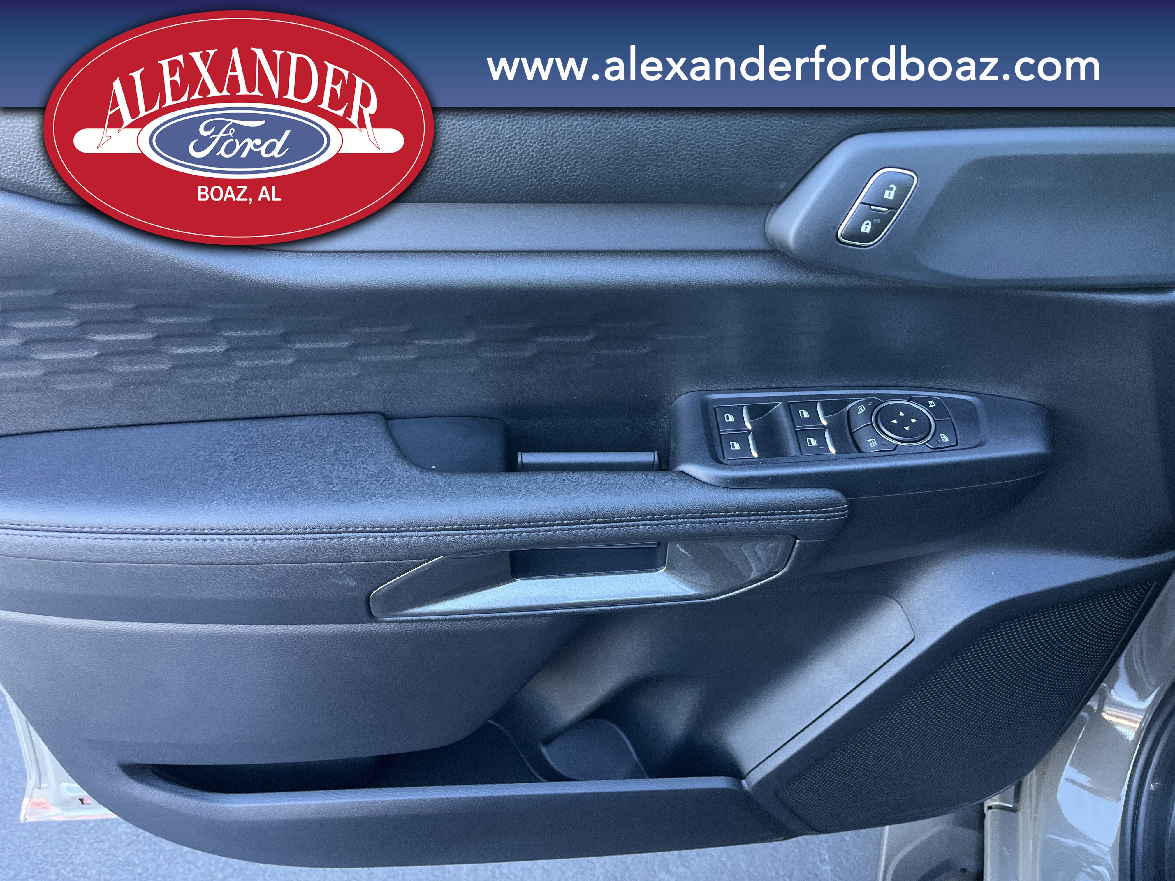 New 2025 Ford Ranger XLT image 14