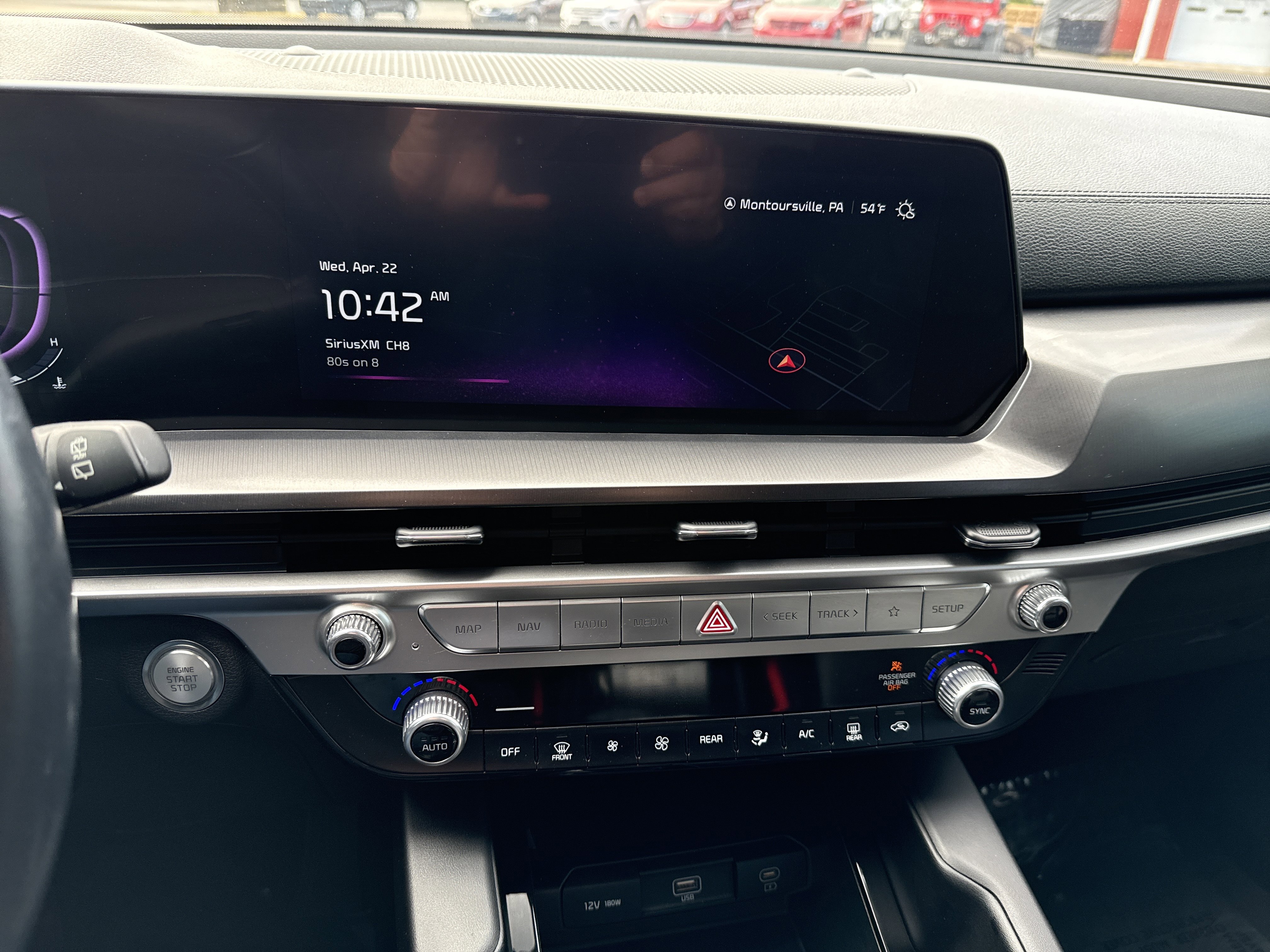 Used 2024 Kia Telluride LX AWD/4WD image 25