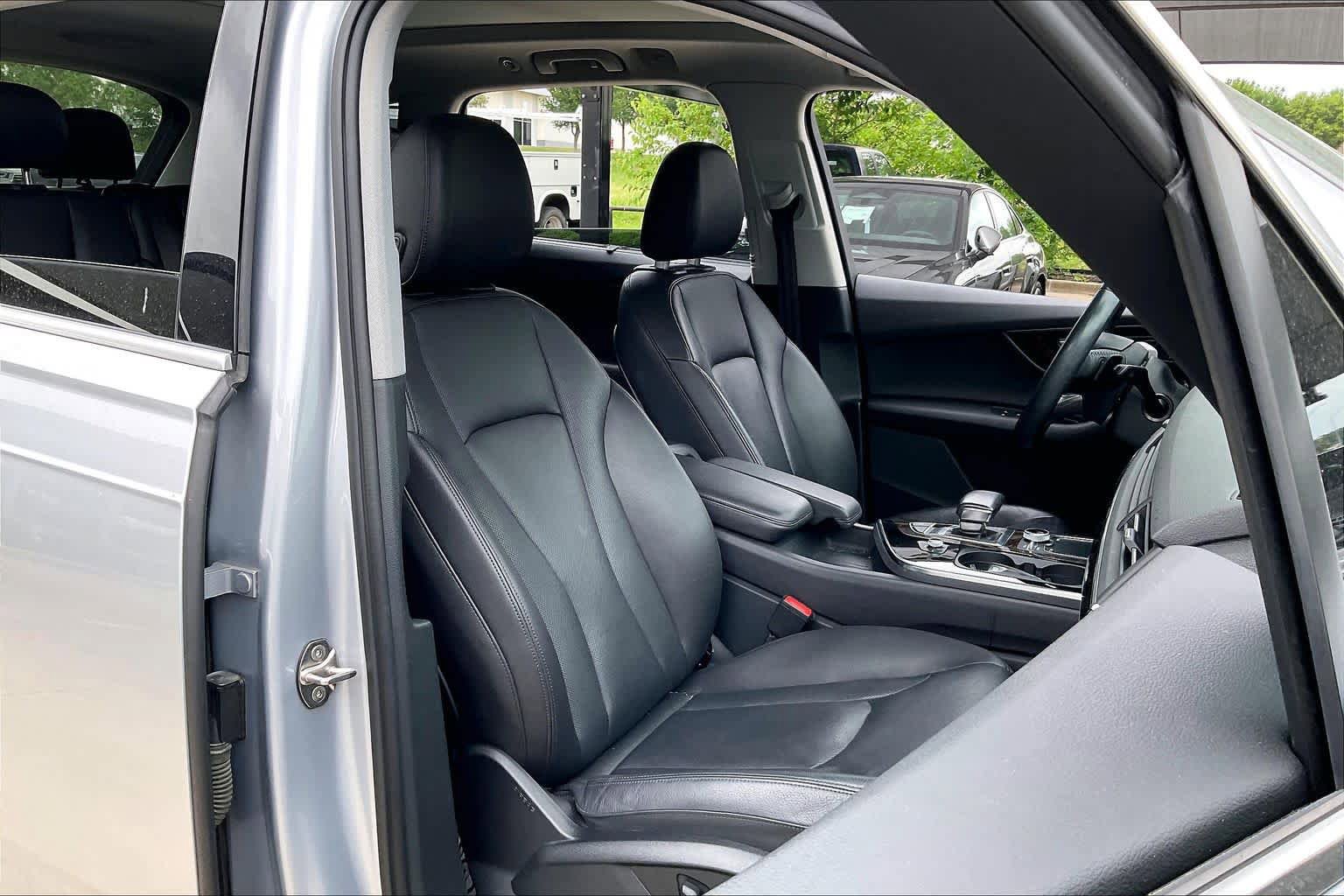 Used 2018 Audi Q7 3.0T Prestige w/ Prestige Package AWD/4WD image 9