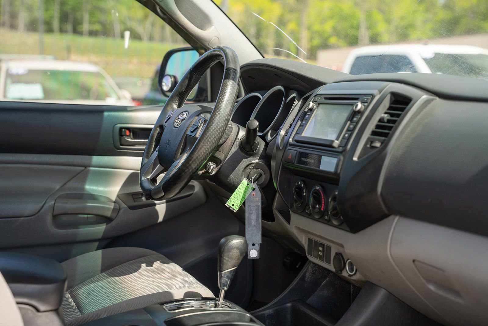 Used 2015 Toyota Tacoma PreRunner w/ Convenience Package RWD image 12