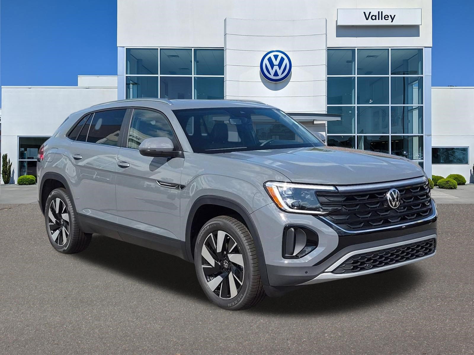 New 2026 Volkswagen Atlas Cross Sport SE FWD image 1