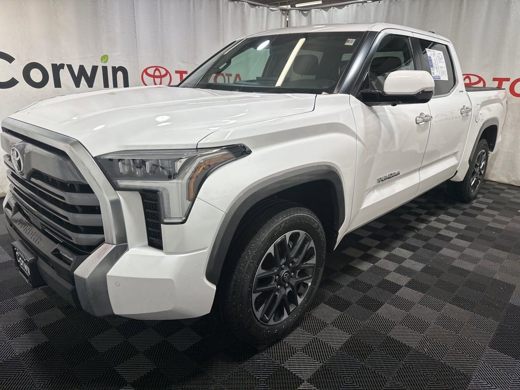Used 2025 Toyota Tundra Limited image 3