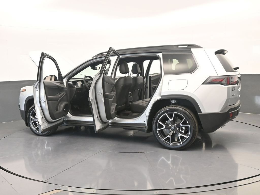New 2026 Jeep Cherokee Overland image 73