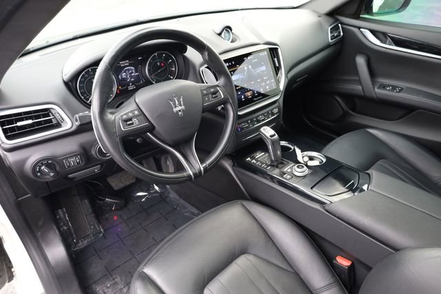 Used 2022 Maserati Ghibli Modena Q4 image 9