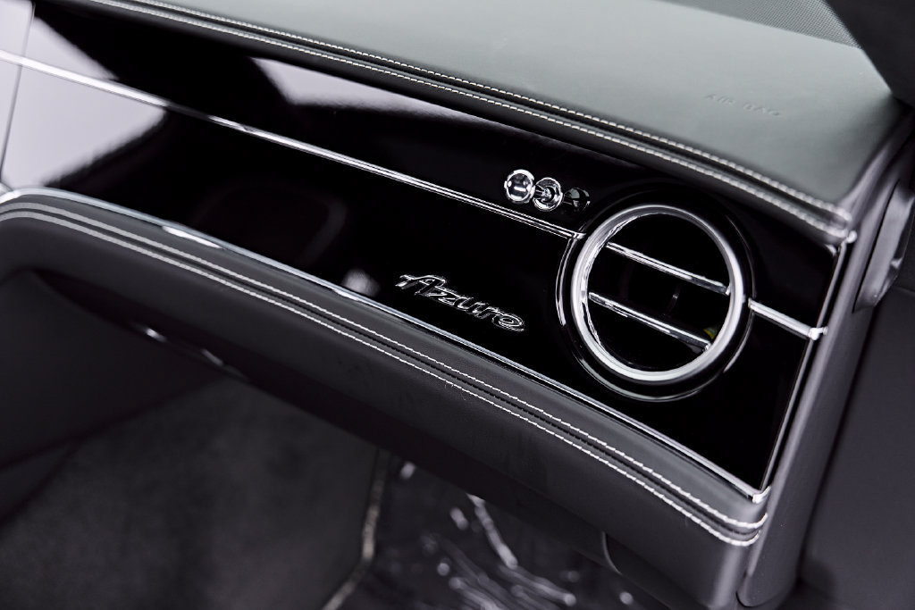 Used 2023 Bentley Flying Spur V8 AWD/4WD image 46