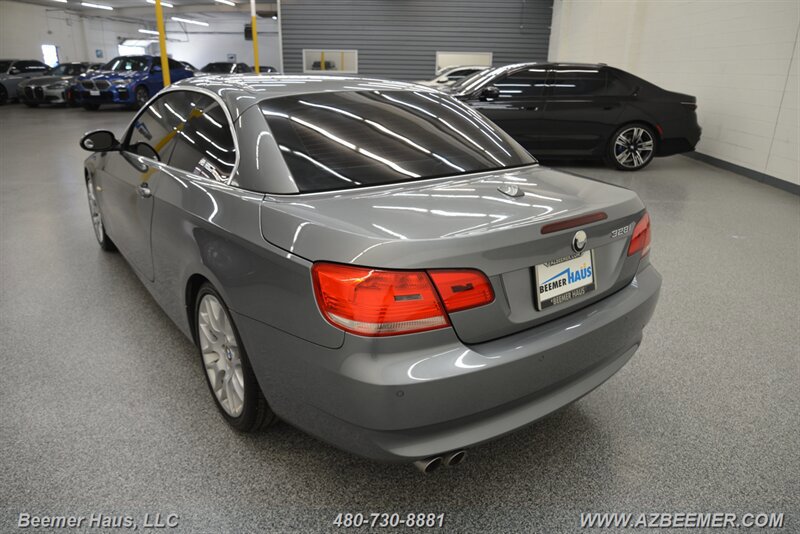 Used 2008 BMW 328i Convertible RWD image 11