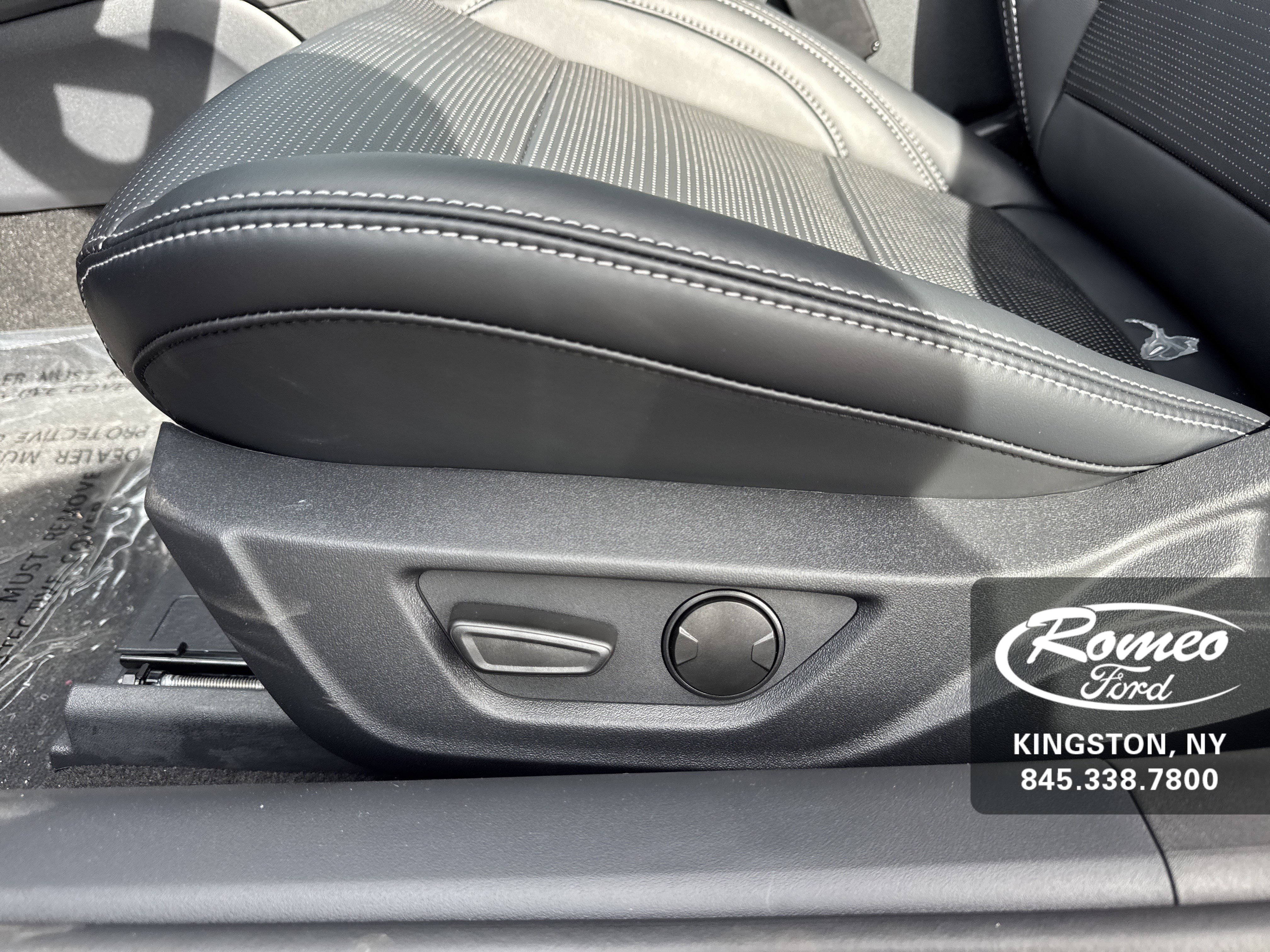 New 2025 Ford Mustang Premium image 25