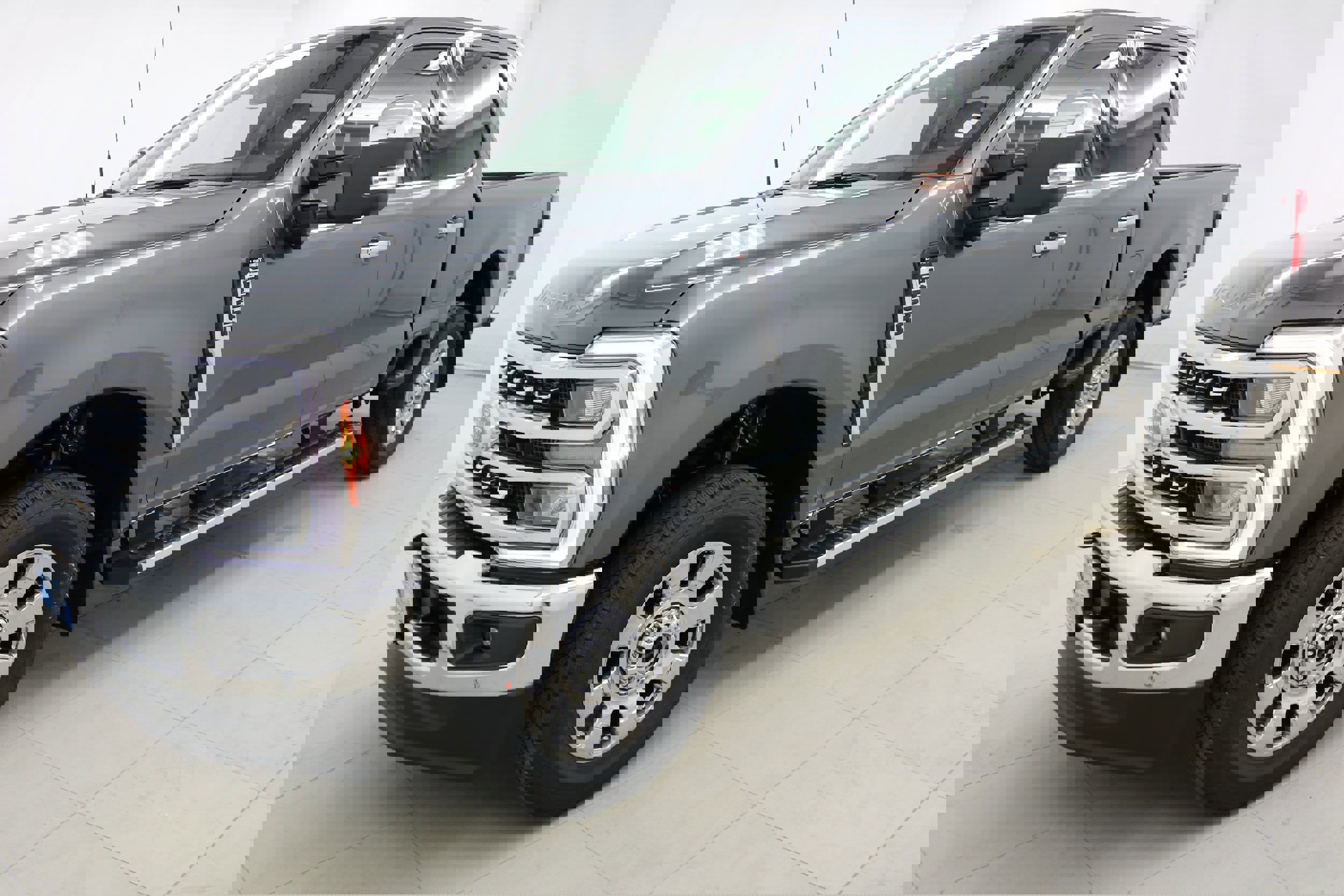 New 2026 Ford F250 Lariat w/ Lariat Premium Package