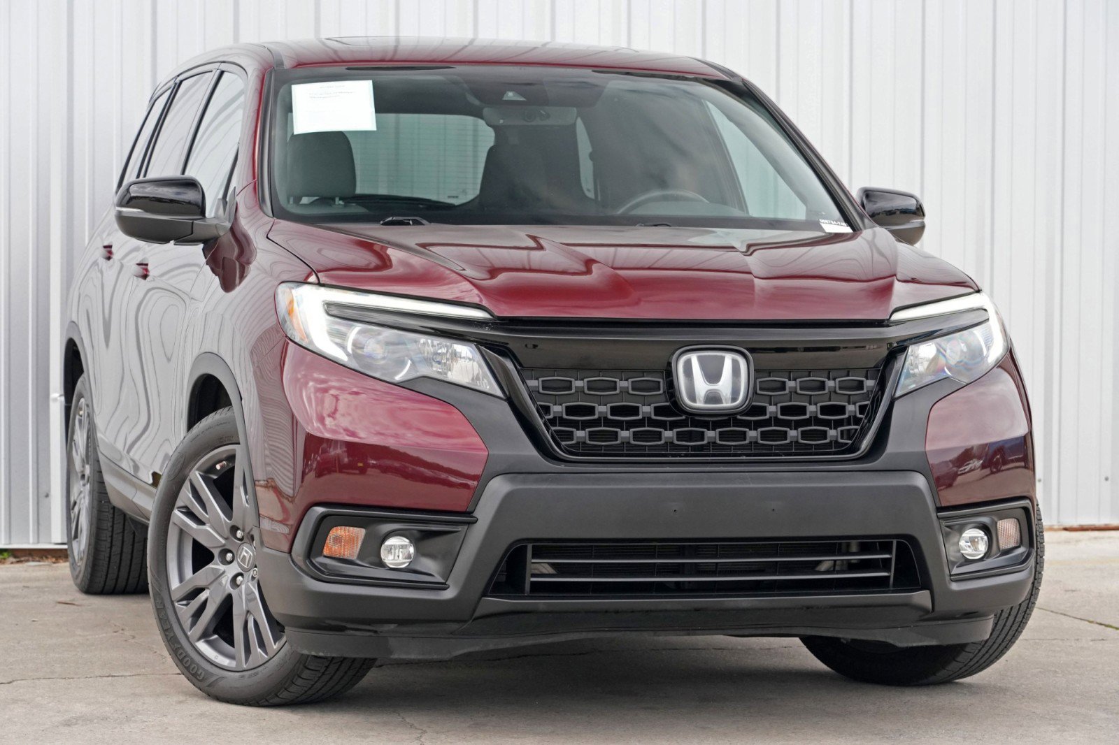 Used 2019 Honda Passport EX-L image 2