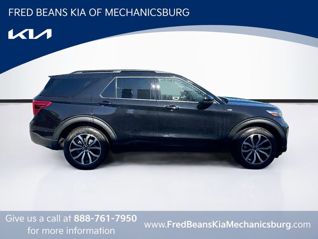 Used 2023 Ford Explorer ST-Line w/ Class IV Trailer Tow Package AWD/4WD image 8