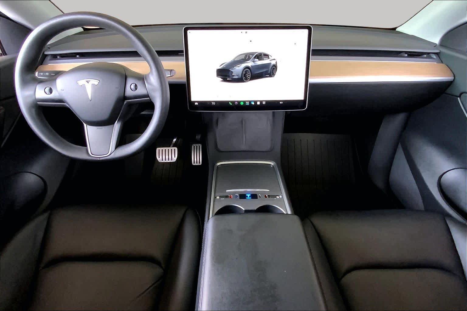 Used 2022 Tesla Model Y Performance AWD/4WD image 14