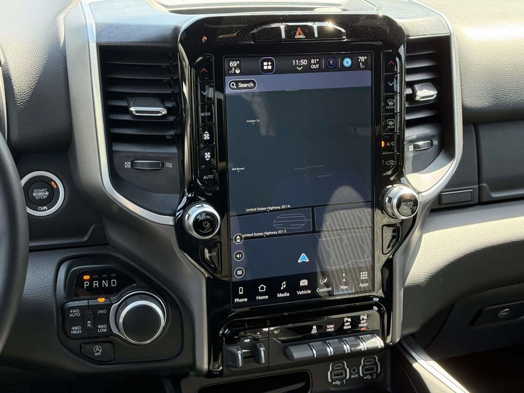 Used 2023 RAM 1500 Big Horn image 16