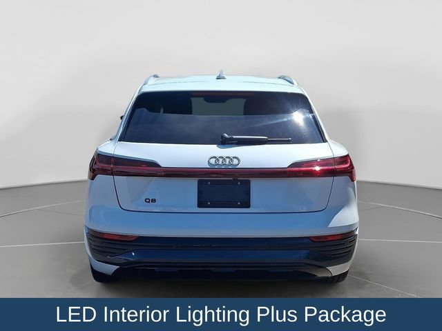 Used 2024 Audi Q8 e-tron Premium Plus w/ Premium Plus Package AWD/4WD image 6