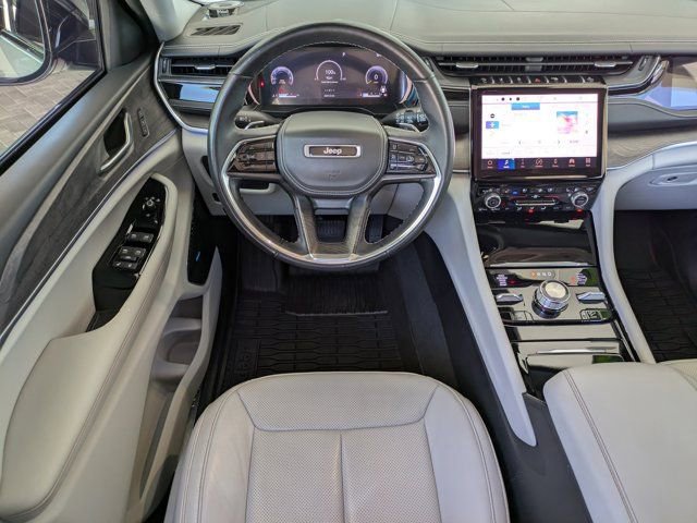 Used 2022 Jeep Grand Cherokee Overland image 19