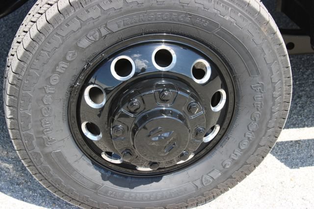 Used 2024 RAM 3500 Big Horn w/ Night Edition AWD/4WD image 27