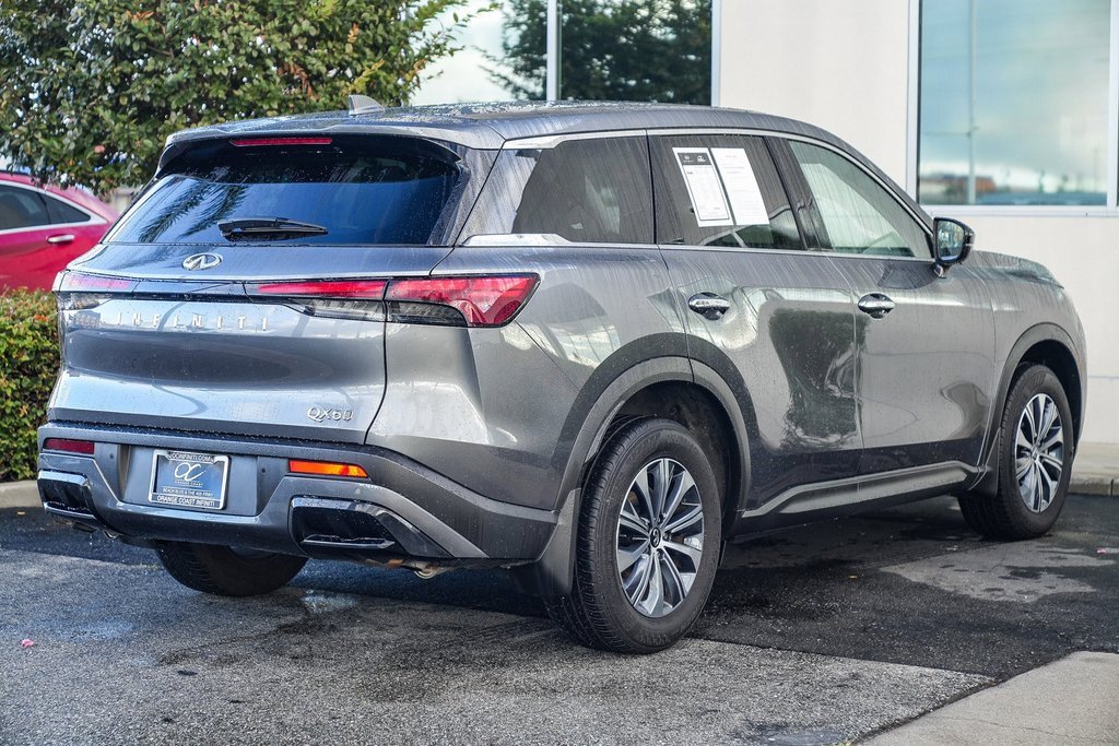 Certified 2025 INFINITI QX60 Pure image 6