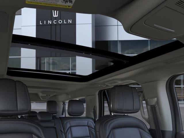 New 2026 Lincoln Navigator L Reserve AWD/4WD image 22