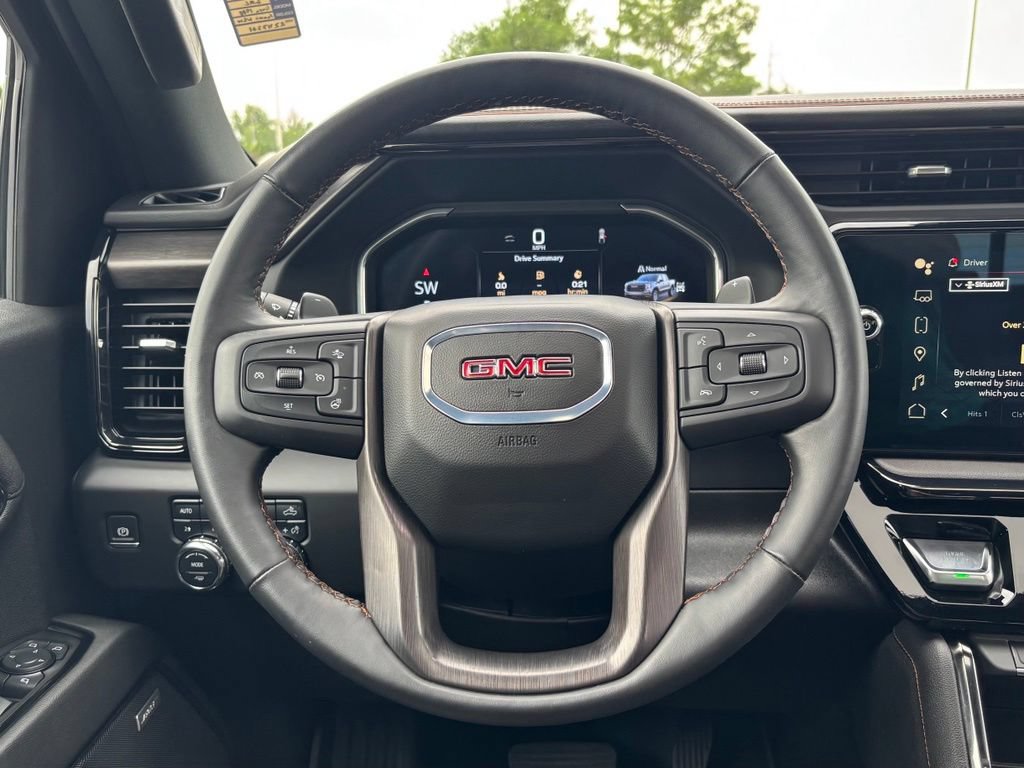 Used 2024 GMC Sierra 1500 AT4 w/ Technology Package AWD/4WD image 26