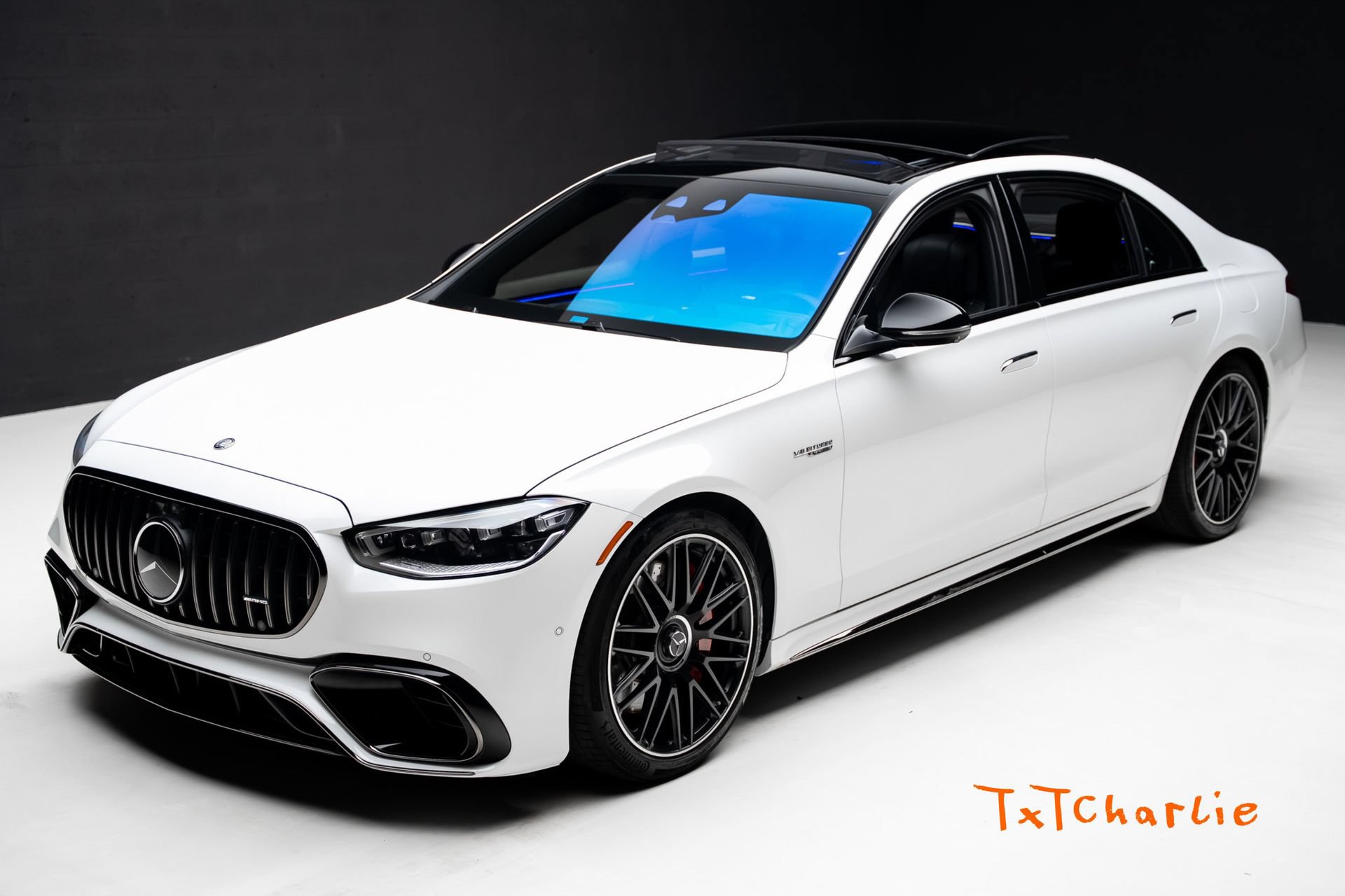 Used 2025 Mercedes-Benz S 63 AMG S image 1