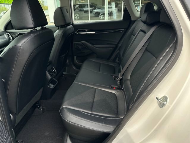 Used 2024 Kia Seltos EX AWD/4WD image 32