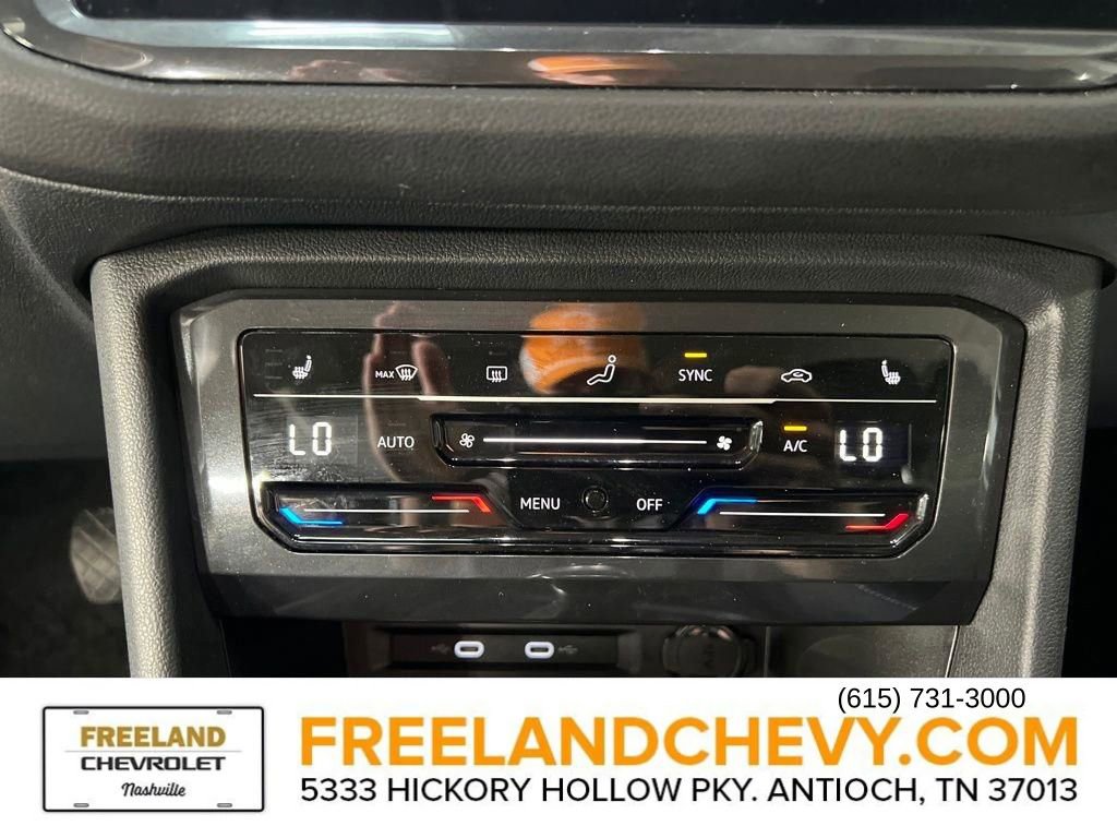 Used 2022 Volkswagen Tiguan SE image 25