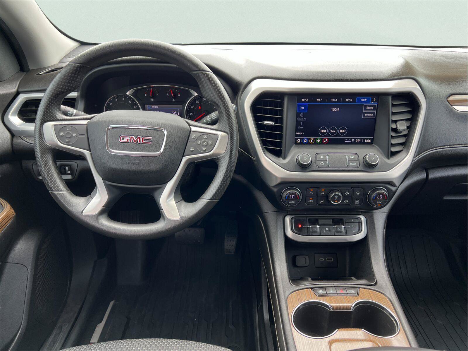 Used 2021 GMC Acadia SLE w/ LPO, Floor Liner Package FWD image 19