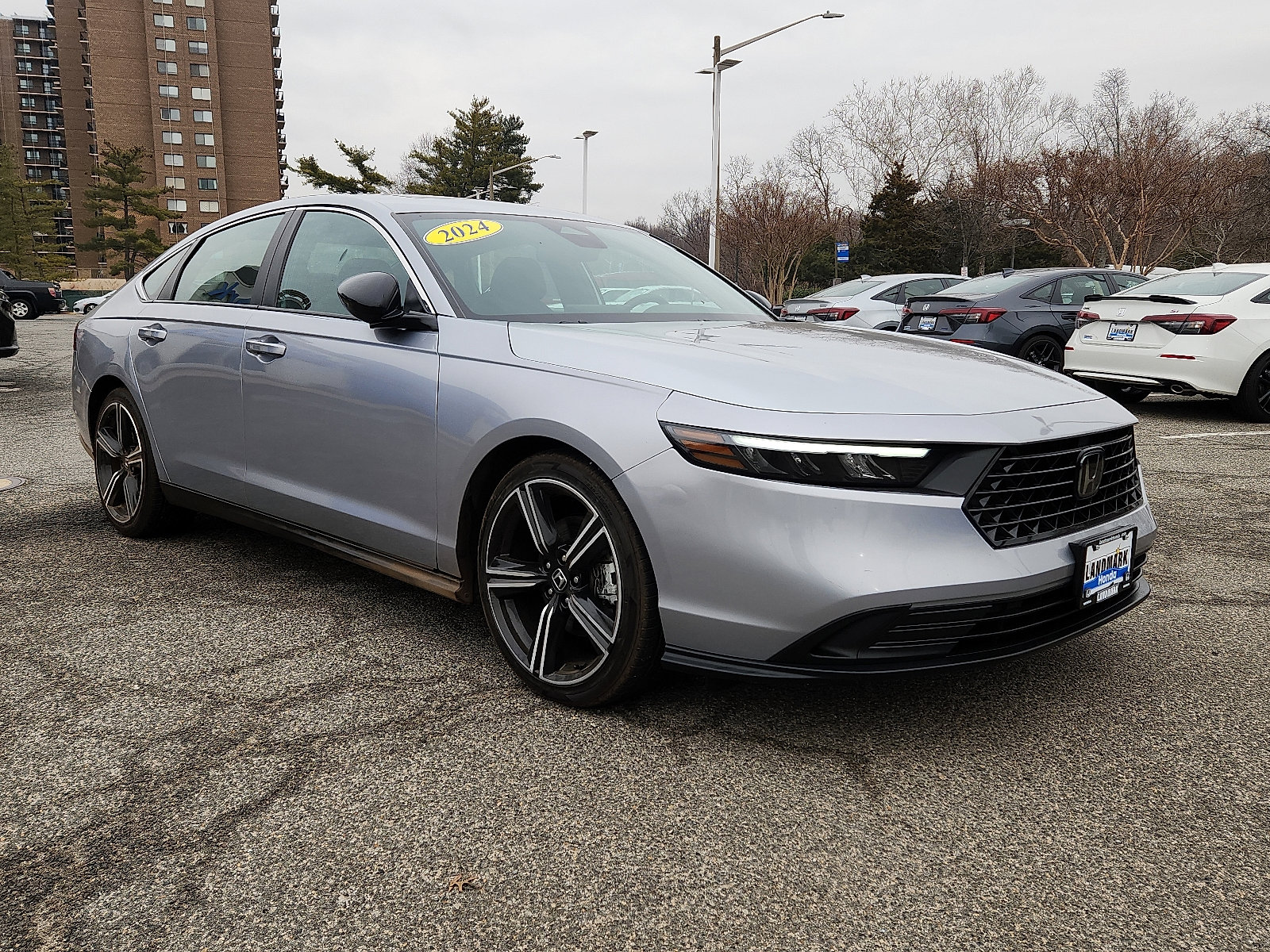 Used 2024 Honda Accord Sport image 3