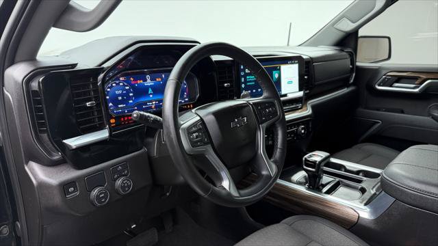 Used 2025 Chevrolet Silverado 1500 RST RWD image 27