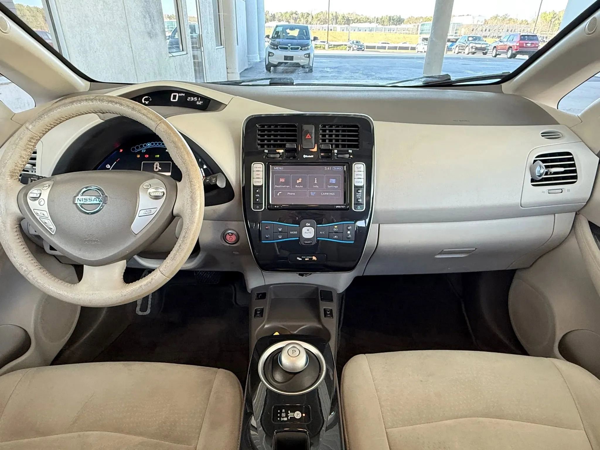 Used 2012 Nissan Leaf SL w/ Recycling/Organizational Pkg image 3