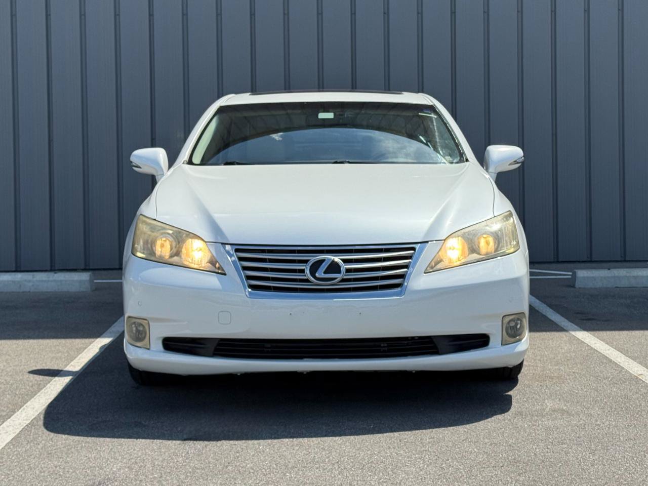 Used 2010 Lexus ES 350 Premium FWD image 2