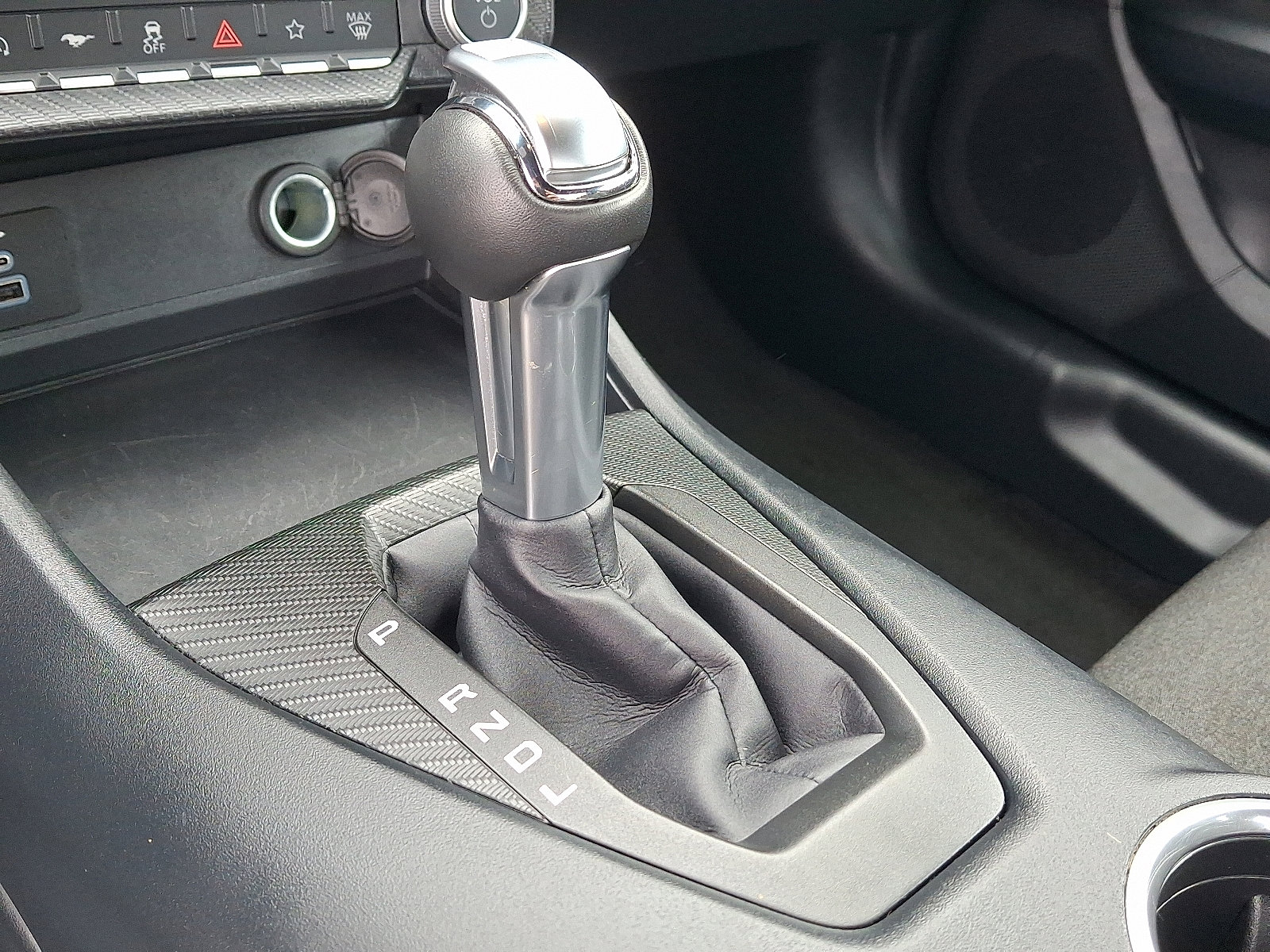 Used 2024 Ford Mustang Coupe image 15