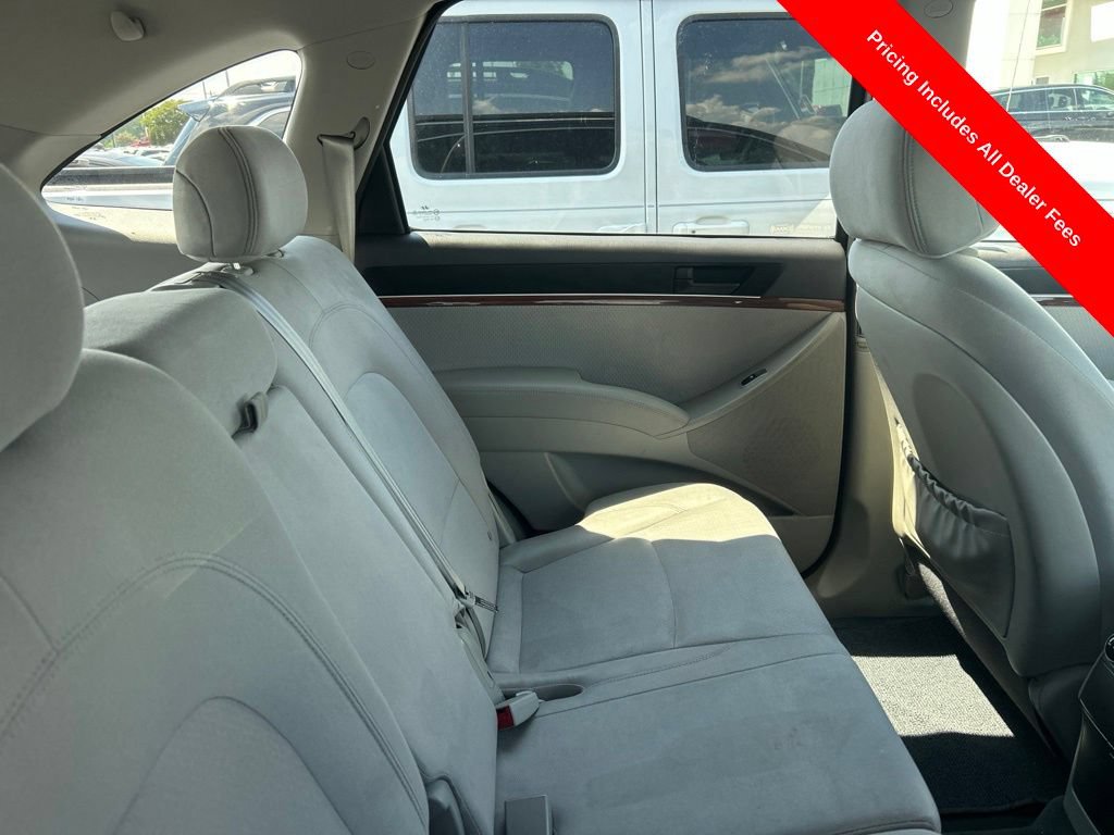Used 2012 Hyundai Veracruz GLS FWD image 4
