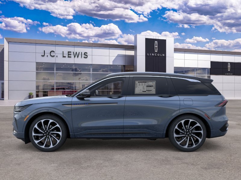 New 2026 Lincoln Nautilus Black Label AWD/4WD image 4