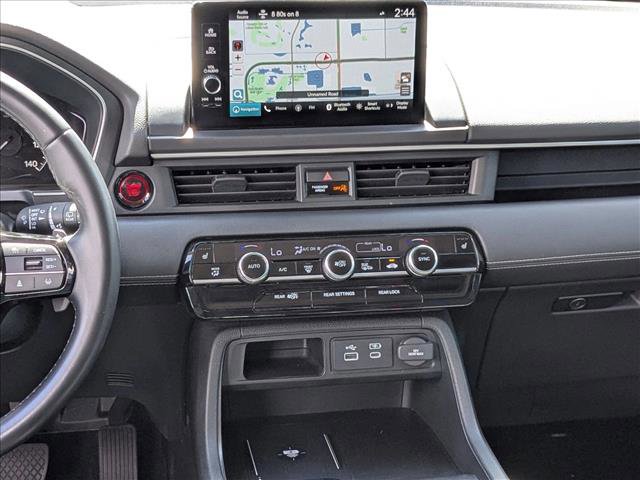Used 2023 Honda Pilot Touring image 14