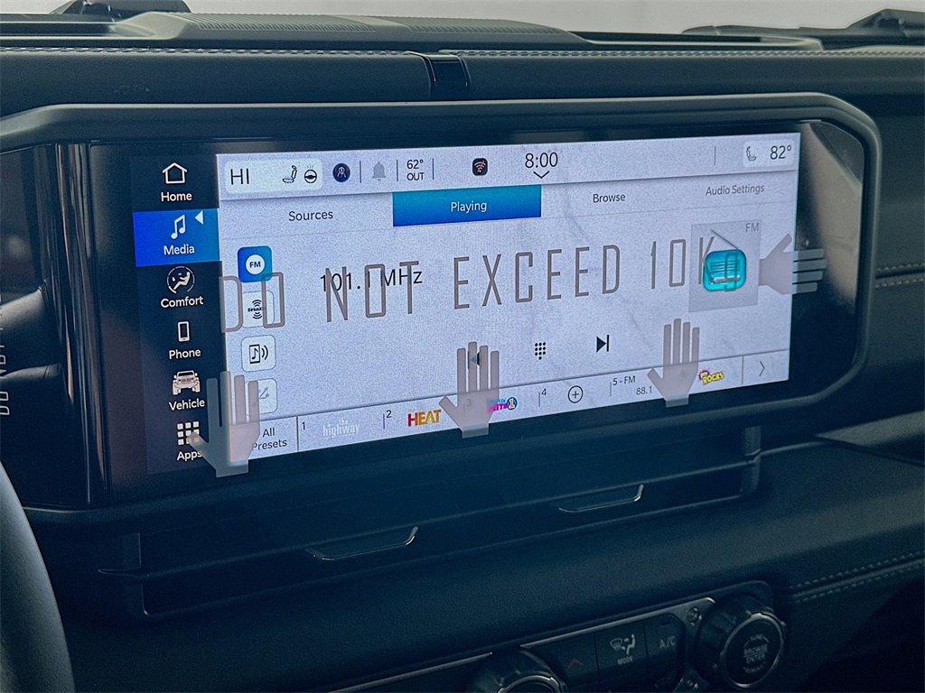 New 2026 Jeep Gladiator Sport image 13