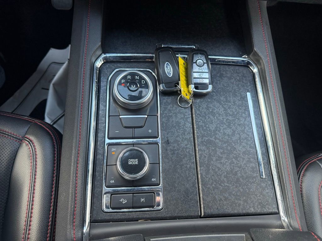 Used 2022 Ford Expedition Max Limited AWD/4WD image 12